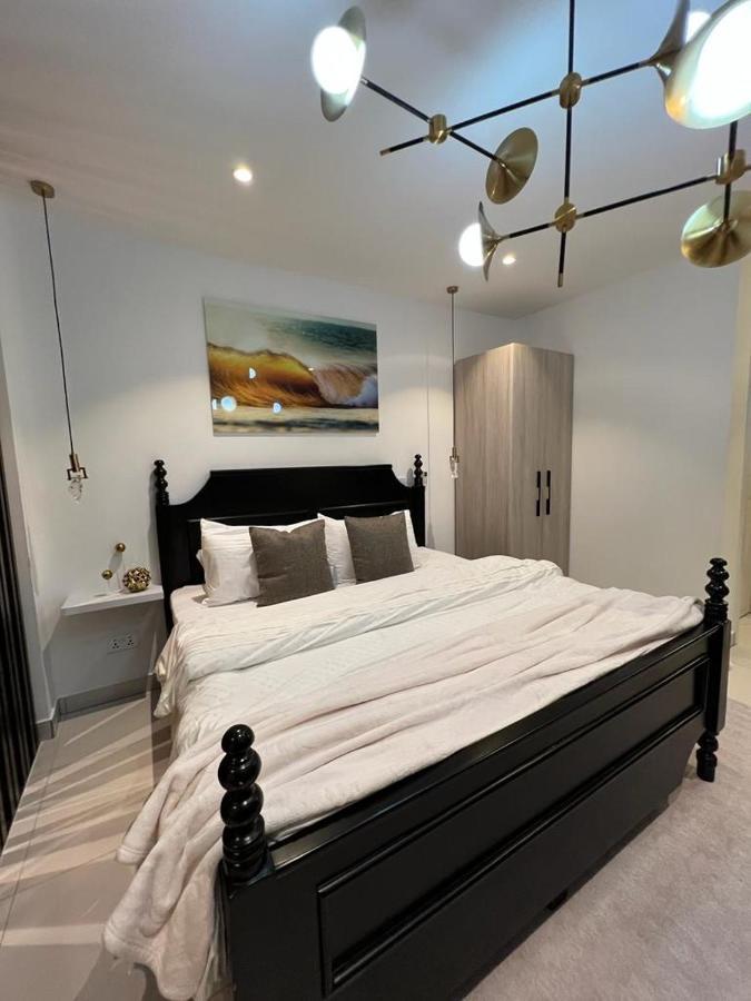 The Lennox Luxury Apartment Accra Extérieur photo