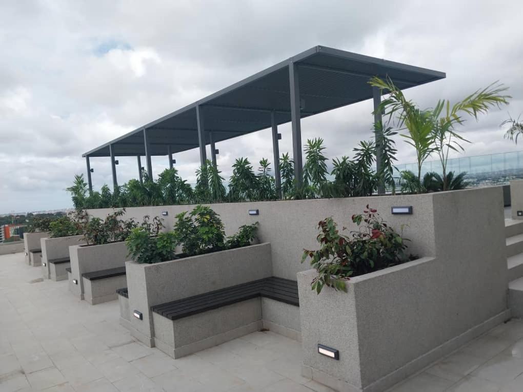 The Lennox Luxury Apartment Accra Extérieur photo