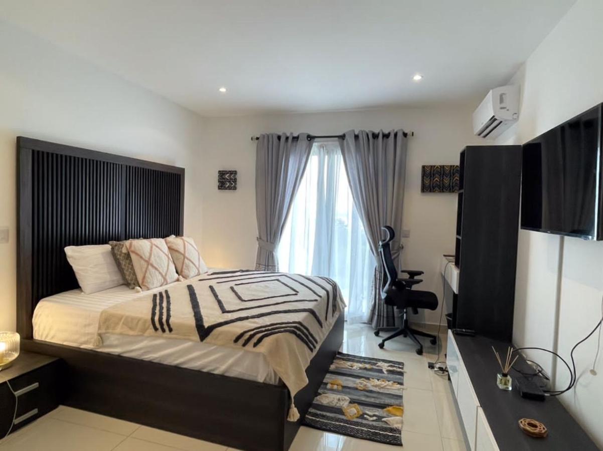The Lennox Luxury Apartment Accra Extérieur photo