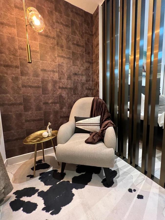 The Lennox Luxury Apartment Accra Extérieur photo