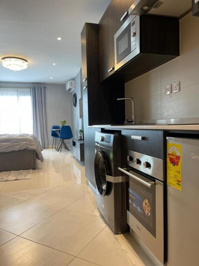 The Lennox Luxury Apartment Accra Extérieur photo